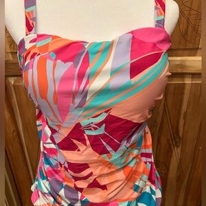 Raisins, swim, top, ruched  sides, built-in bra, size 16 W, beautiful colors